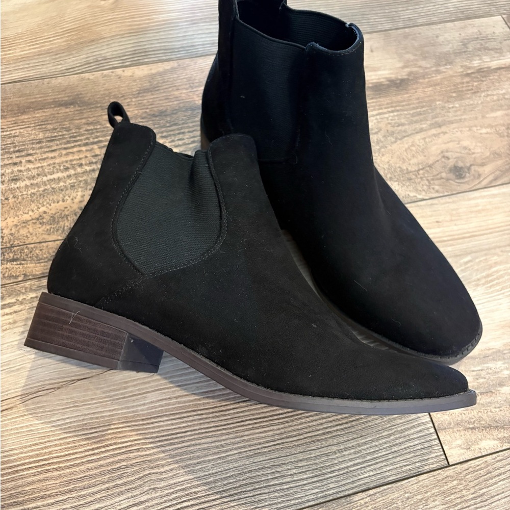 The Loft boots